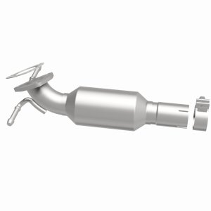 Chevrolet Cruze Catalytic Converter - Magnaflow - California Grade CARB Compliant Direct-Fit - `16-`17