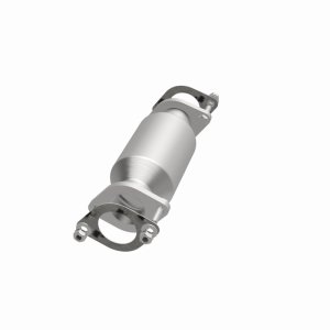 Hyundai Genesis Catalytic Converter - Magnaflow - California Grade CARB Compliant Direct-Fit - 2009