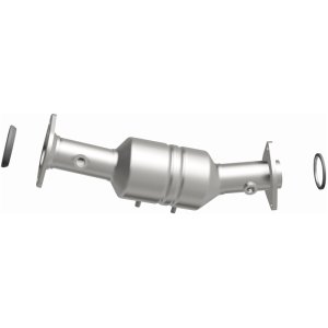 Mazda CX-7 Catalytic Converter - Magnaflow - California Grade CARB Compliant Direct-Fit - `10-`12
