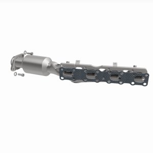 Nissan Titan Performance Exhaust - Magnaflow - California Grade CARB Compliant Direct-Fit - `05-`06