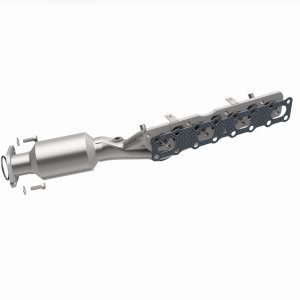 Nissan Titan Performance Exhaust - Magnaflow - California Grade CARB Compliant Direct-Fit - `05-`06