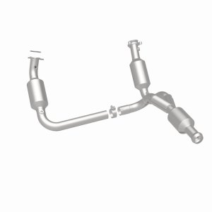 Chevrolet Silverado 1500 Catalytic Converter - Magnaflow - California Direct-Fit - `09-`13
