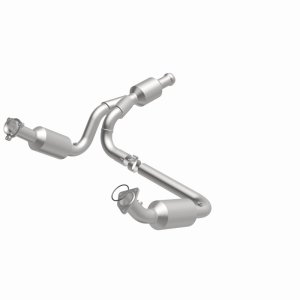 Chevrolet Silverado 1500 Catalytic Converter - Magnaflow - California Direct-Fit - `09-`13