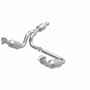 Chevrolet Silverado 1500 Catalytic Converter - Magnaflow - California Direct-Fit - `09-`13