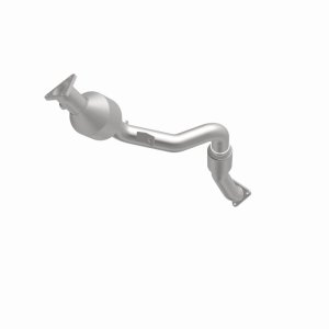 Audi Q7 Catalytic Converter - Magnaflow - California Grade CARB Compliant Direct-Fit - `07-`10