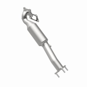 GMC Canyon Catalytic Converter - Magnaflow - Direct Fit - `15-`16