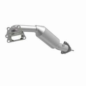 GMC Canyon Catalytic Converter - Magnaflow - Direct Fit - `15-`16