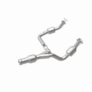 Cadillac Escalade Direct Fit Catalytic Converter - Magnaflow - California Grade CARB Compliant - `11-`14