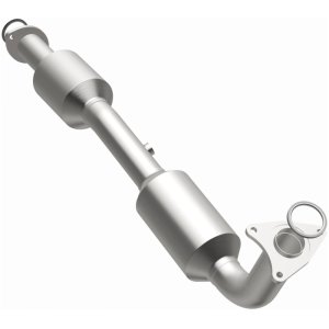 Toyota Tundra Catalytic Converter - Magnaflow - CARB Compliant Direct-Fit - `07-`18