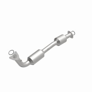 Toyota Tundra Catalytic Converter - Magnaflow - CARB Compliant Direct-Fit - `07-`18