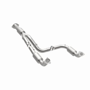 GMC Sierra 2500 HD Catalytic Converter - Magnaflow - Direct-Fit - `12-`14