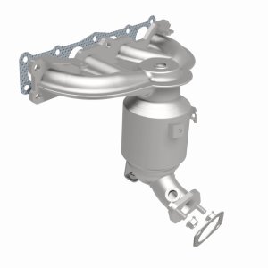 Kia Sorento Catalytic Converter - Magnaflow - California Grade CARB Compliant - `11-`13