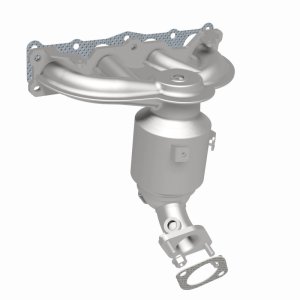 Kia Sorento Catalytic Converter - Magnaflow - California Grade CARB Compliant - `11-`13