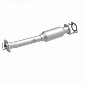 Nissan Armada Catalytic Converter - Magnaflow - Direct Fit - `05-`06
