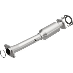 Nissan Armada Catalytic Converter - Magnaflow - Direct Fit - `05-`06 Nissan Armada Catalytic Converter - Magnaflow - Direct Fit - `05-`06