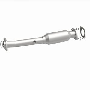Nissan Armada Catalytic Converter - Magnaflow - Direct Fit - `05-`06