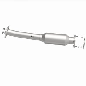 Nissan Titan Catalytic Converter - Magnaflow - Direct Fit - `05-`06