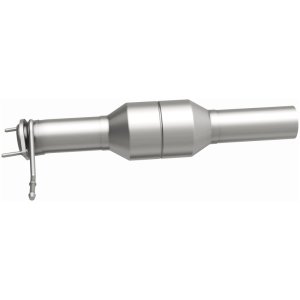 Ford F-250 Super Duty Catalytic Converter - Magnaflow - Direct-Fit Diesel Oxidation Catalyst - `04-`05