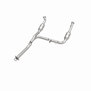 Ford Explorer Catalytic Converter - Magnaflow - HM Grade, Direct-Fit, Federal/EPA Compliant, Y-Pipe Assembly, Stainless Steel - `04-`05