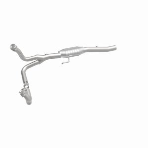 Dodge Durango Catalytic Converter - Magnaflow - Direct Fit - `00-`03