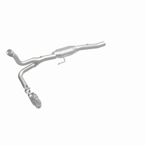 Dodge Durango Catalytic Converter - Magnaflow - Direct Fit - `00-`03