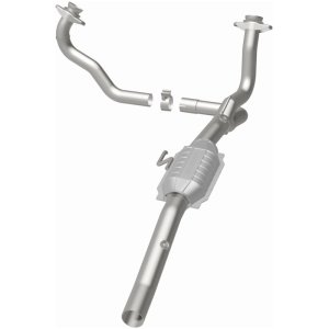 Dodge Durango Catalytic Converter - Magnaflow - Direct Fit - `00-`03