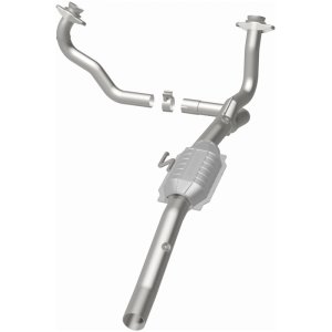 Dodge Durango Catalytic Converter - Magnaflow - Direct Fit - `00-`03