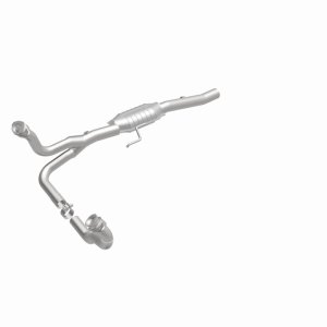 Dodge Durango Catalytic Converter - Magnaflow - Direct Fit - `00-`03