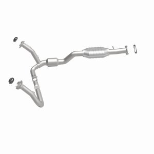 Chevrolet S10 Catalytic Converter - Magnaflow - Direct-Fit - `01-`03