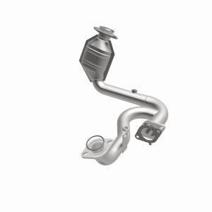 Ford Taurus Catalytic Converter - Magnaflow - Direct Fit - `00-`05 Ford Taurus Catalytic Converter - Magnaflow - Direct Fit - `00-`05