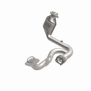 Ford Taurus Catalytic Converter - Magnaflow - Direct Fit - `00-`05 Ford Taurus Catalytic Converter - Magnaflow - Direct Fit - `00-`05