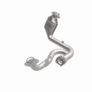 Ford Taurus Catalytic Converter - Magnaflow - Direct Fit - `00-`05 Ford Taurus Catalytic Converter - Magnaflow - Direct Fit - `00-`05