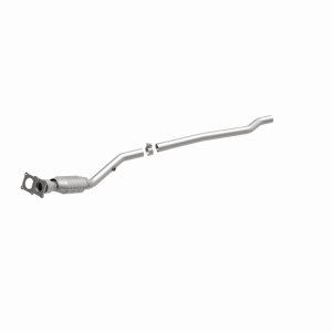 Chrysler Town & Country Catalytic Converter - Magnaflow - HM Grade Direct-Fit - `96-`00