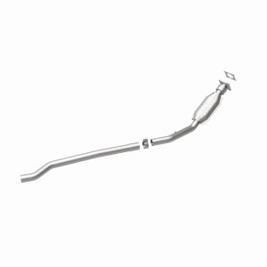 Chrysler Town & Country Catalytic Converter - Magnaflow - HM Grade Direct-Fit - `96-`00
