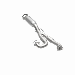 Nissan Altima Catalytic Converter - Magnaflow - Direct Fit - `02-`05