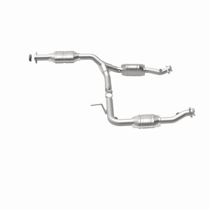 Ford Explorer Catalytic Converter - Magnaflow - Direct Fit - `02-`04 Ford Explorer Catalytic Converter - Magnaflow - Direct Fit - `02-`04