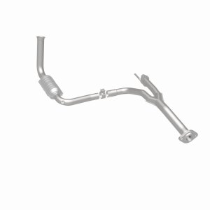 Jeep Liberty Catalytic Converter - Magnaflow - HM Grade Direct-Fit - 2004 Jeep Liberty Catalytic Converter - Magnaflow - HM Grade Direct-Fit - 2004