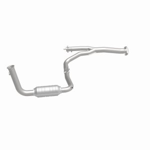 Jeep Liberty Catalytic Converter - Magnaflow - HM Grade Direct-Fit - 2004 Jeep Liberty Catalytic Converter - Magnaflow - HM Grade Direct-Fit - 2004