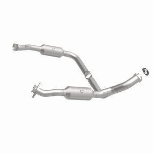 Ford Explorer Catalytic Converter - Magnaflow - HM Grade Direct-Fit - `06-`10 Ford Explorer Catalytic Converter - Magnaflow - HM Grade Direct-Fit - `06-`10