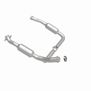 Ford Explorer Catalytic Converter - Magnaflow - HM Grade Direct-Fit - `06-`10 Ford Explorer Catalytic Converter - Magnaflow - HM Grade Direct-Fit - `06-`10