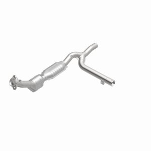 Ford F-150 Heritage Catalytic Converter - Passenger Side - Magnaflow - HM Grade Direct-Fit - 2004