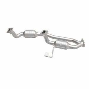 Ford Windstar Catalytic Converter - Magnaflow - Direct Fit, HM Grade - `01-`03