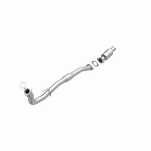 Chevrolet Avalanche Catalytic Converter - Magnaflow - HM Grade Direct-Fit - `02-`03