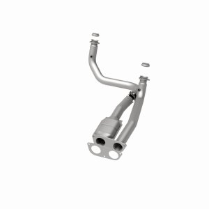 Chevrolet C3500 Catalytic Converter - Magnaflow - HM Grade Federal/EPA Compliant Direct-Fit - `98-`00
