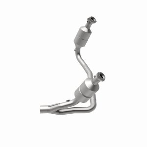 Dodge Dakota Catalytic Converter - Magnaflow - HM Grade Direct-Fit - 2004