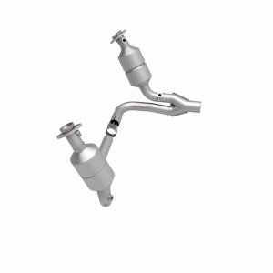Dodge Dakota Catalytic Converter - Magnaflow - HM Grade Direct-Fit - 2004