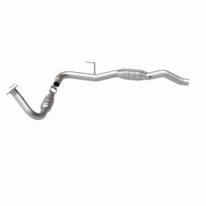 Chevrolet Silverado 2500 Catalytic Converter - Driver Side - Magnaflow - HM Grade Direct-Fit - `01-`02