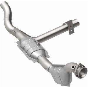 Ford Expedition Catalytic Converter - Magnaflow - Direct Fit, HM Grade - `01-`02