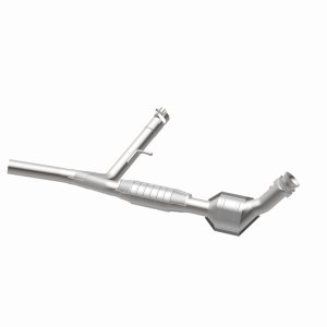 Ford F-150 Catalytic Converter - Magnaflow - HM Grade Direct-Fit - `04-`08 Ford F-150 Catalytic Converter - Magnaflow - HM Grade Direct-Fit - `04-`08