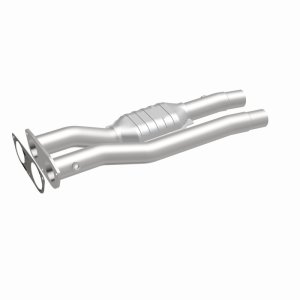 Chevrolet K2500 Catalytic Converter - Rear - Magnaflow - HM Grade, Direct-Fit - `96-`00